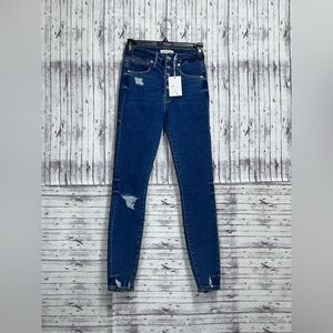 Good American Good Waist Jeans